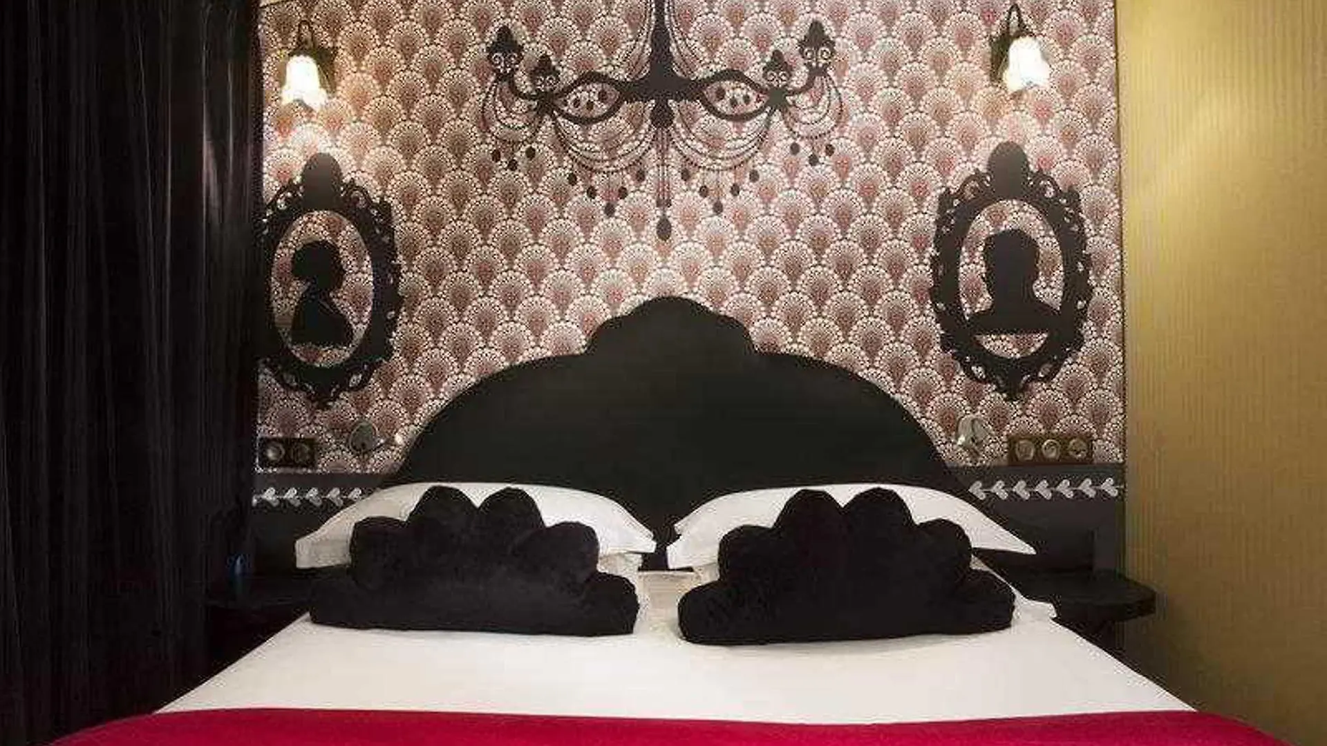 Hotel Les Theatres Paris